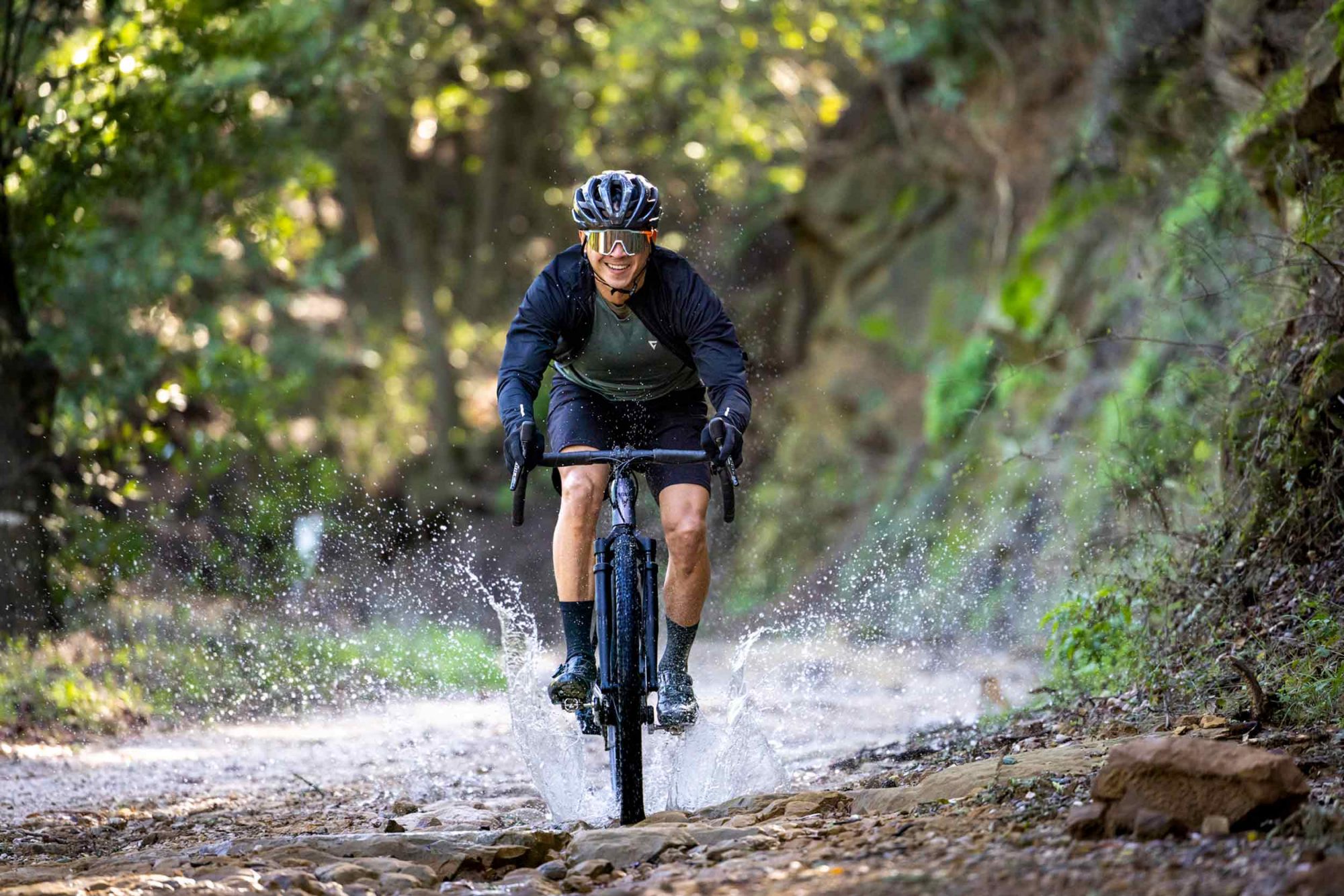 Giant Revolt X Gravelbike mit Federgabel