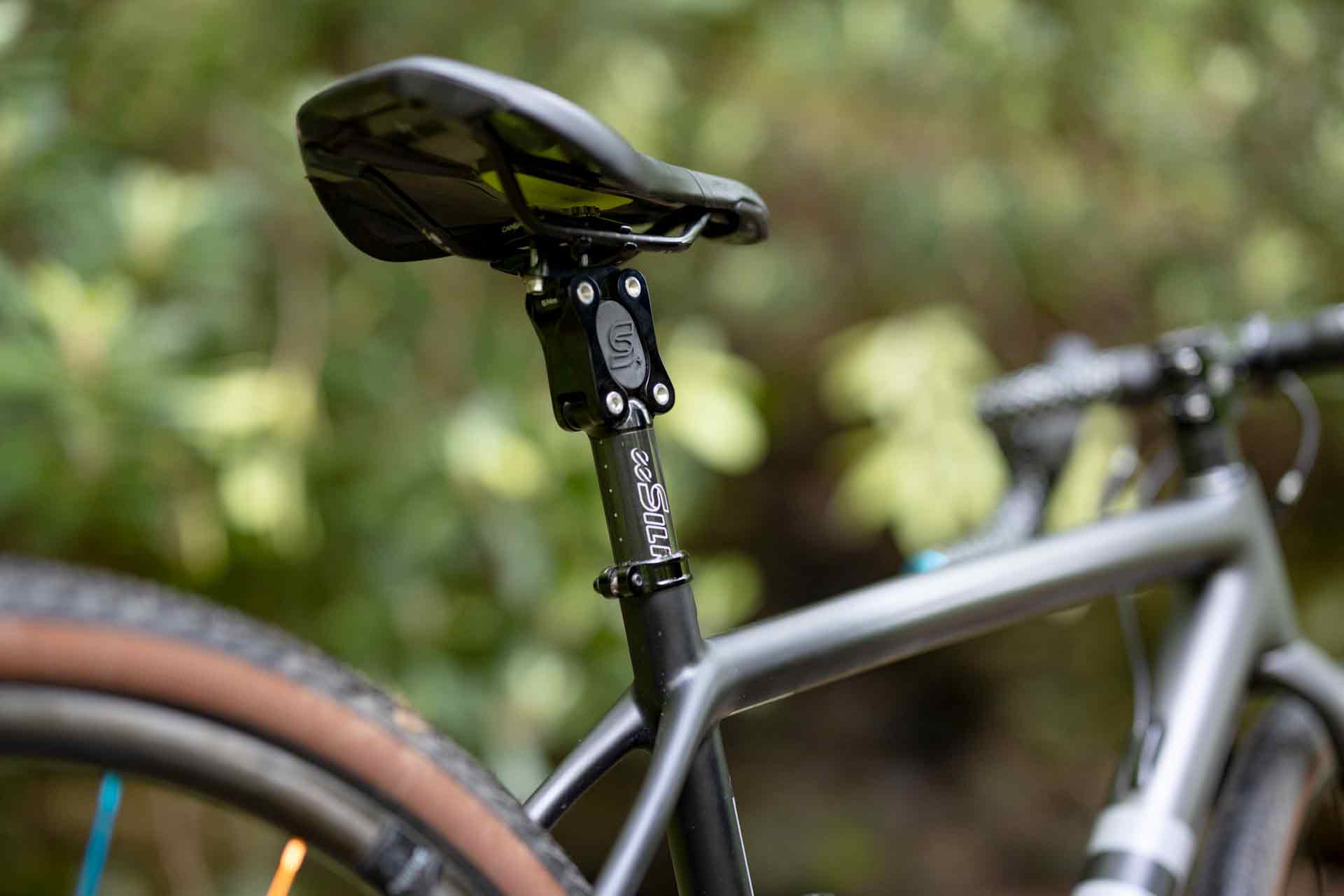 The suspension seatpost was the first product in the cane creek eesilk series.