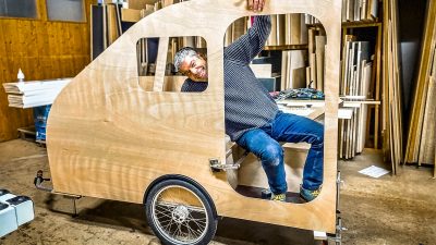 Cycling holiday with a camper? The bicycle caravan i woody makes it possible!