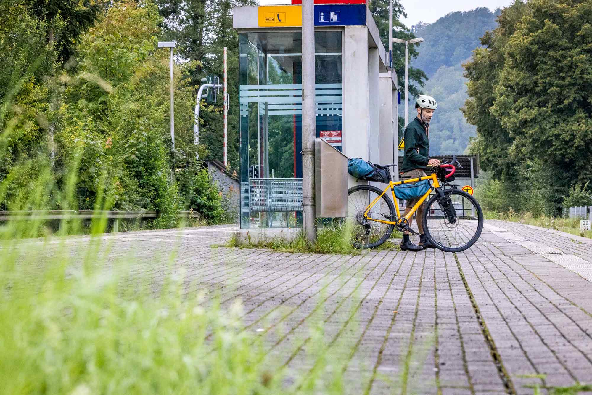Um erst mal zum. Europaradweg r1 zu kommen, haben wir uns in die bahn gesetzt. Die verbindungen ins münsterland sind top – ideal also für entspanntes bikepacking im münsterland ganz ohne auto!